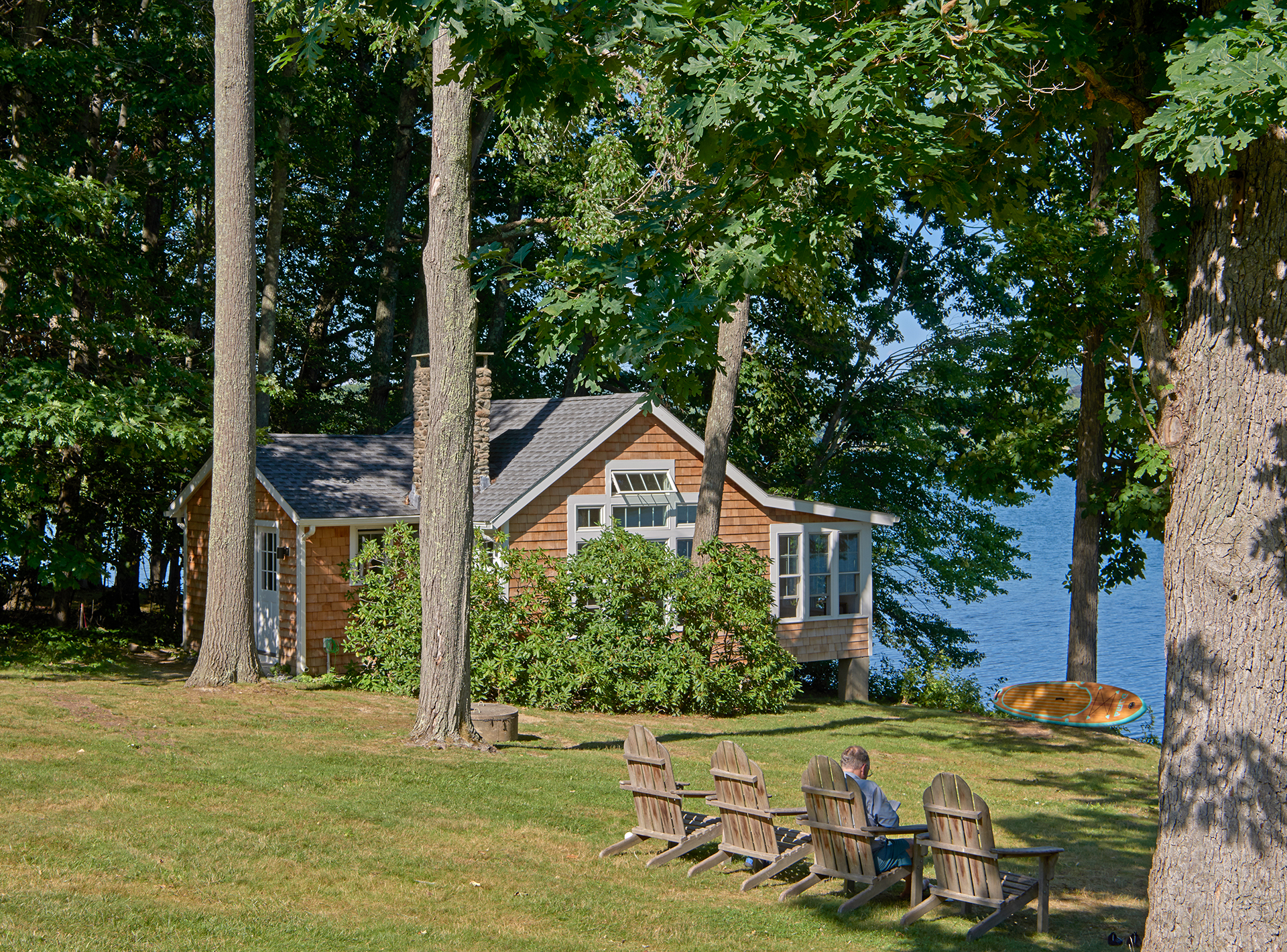 Churchill Building Company · Cottage on the Lake